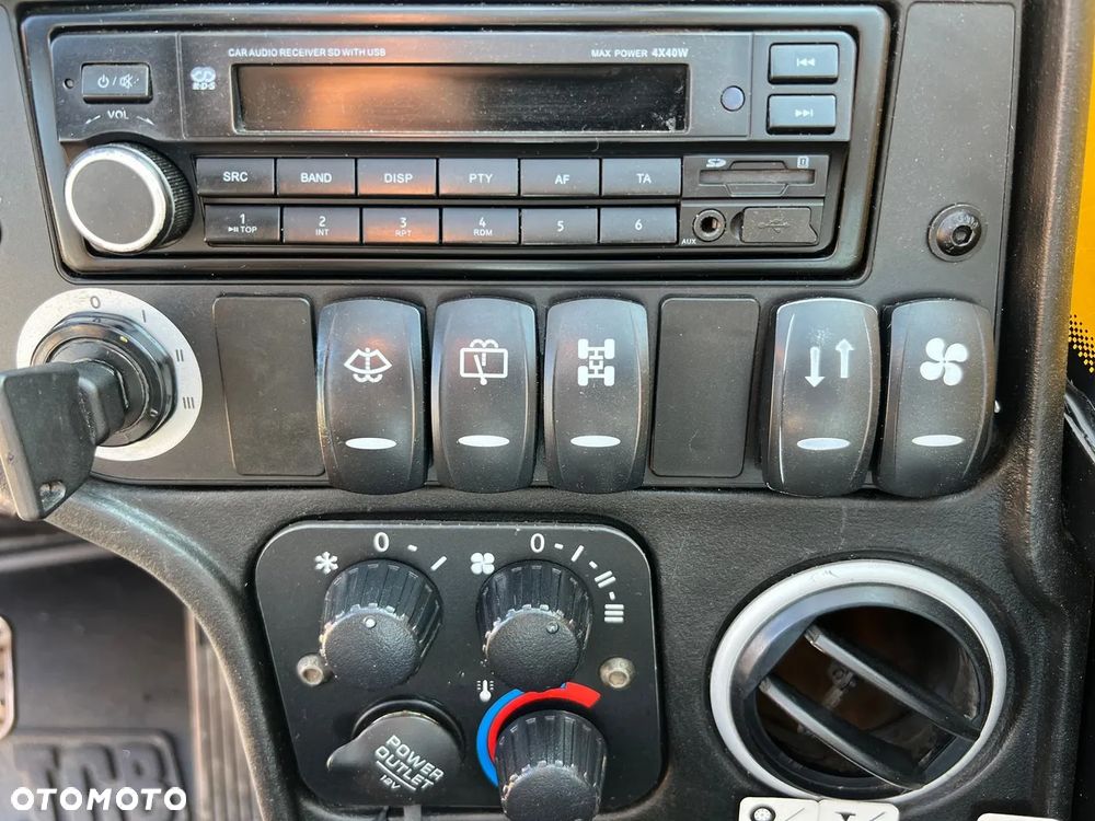 JCB 536-60 Agri Super - 12