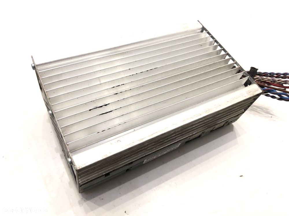 WZMACNIACZ  BMW 5 (F10) 2009 - 2016 528 i 180 kW [245 KM] benzyna 2011 - 2016 9312592 - 3