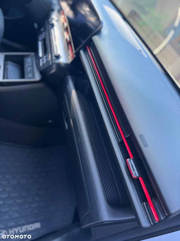 Hyundai Kona 1.6 T-GDI N Line DCT - 12