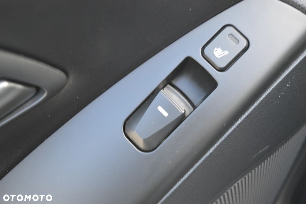 Hyundai ix35 1.6 GDI Premium 2WD - 16