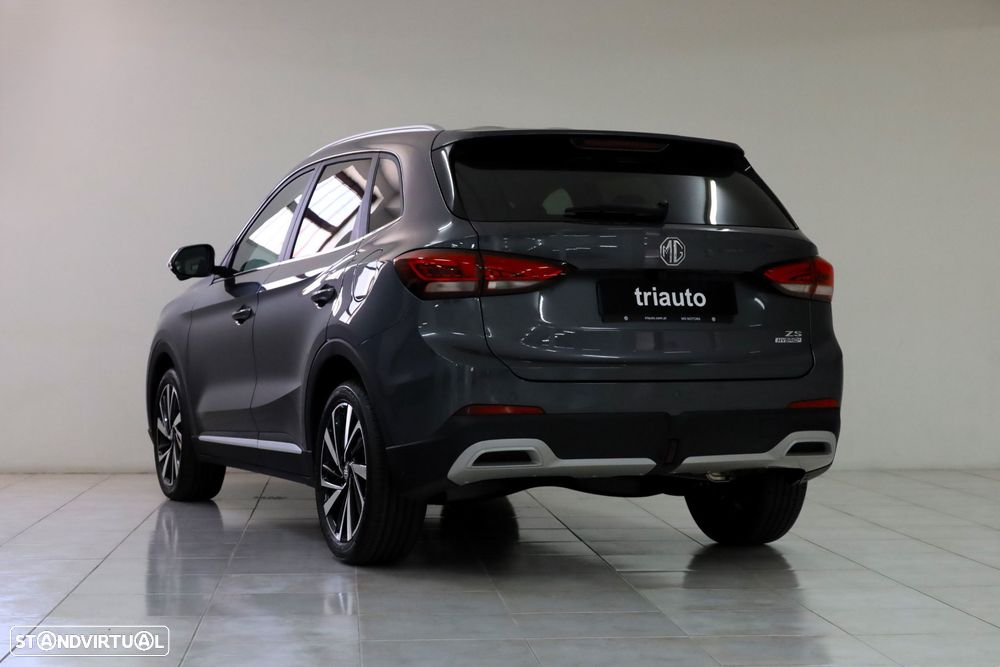 MG ZS 1.5 Hybrid+ Premium - 28