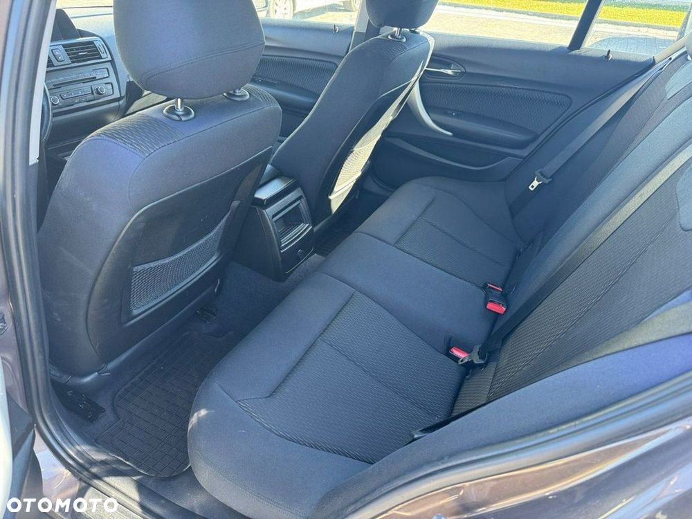 BMW Seria 1 116d - 17