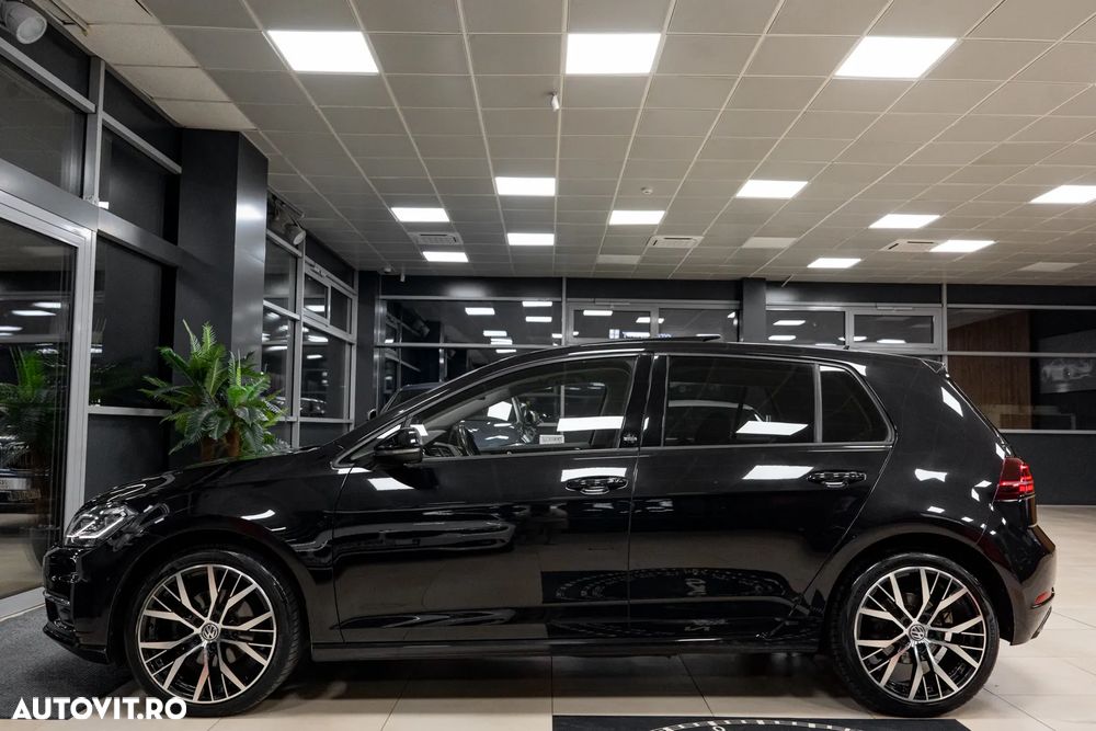 Volkswagen Golf 1.5 TSI ACT DSG Sound - 39