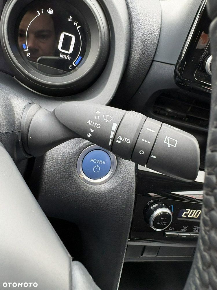 Toyota Yaris Cross - 23