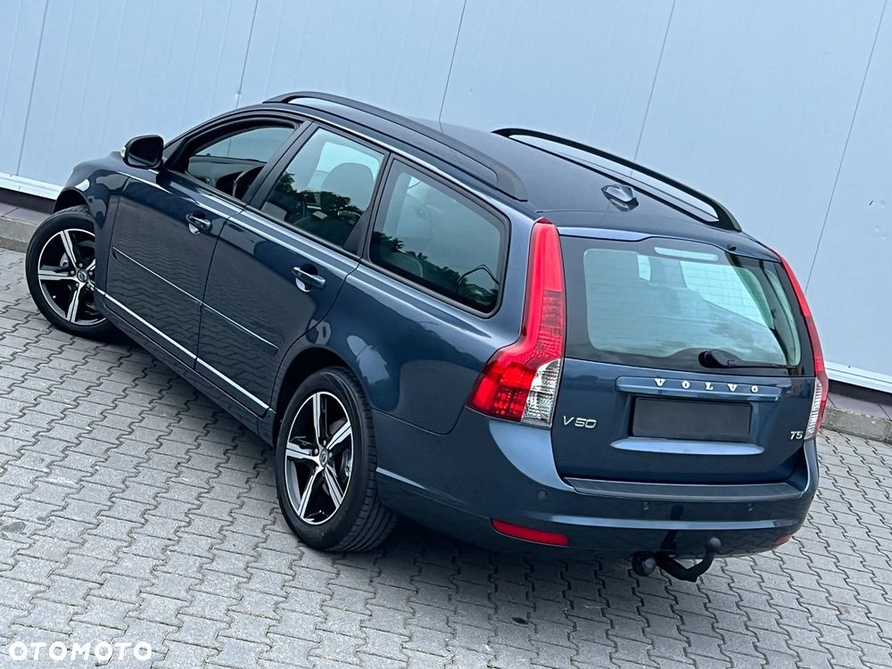 Volvo V50 T5 Momentum - 2