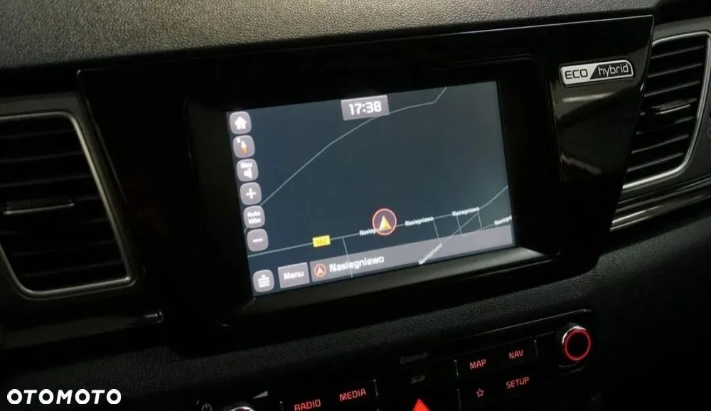 Kia Niro 1.6 GDI Hybrid L - 9