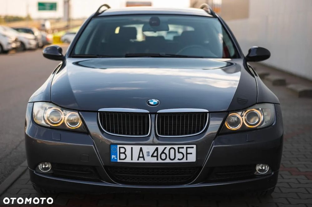 BMW Seria 3 - 2