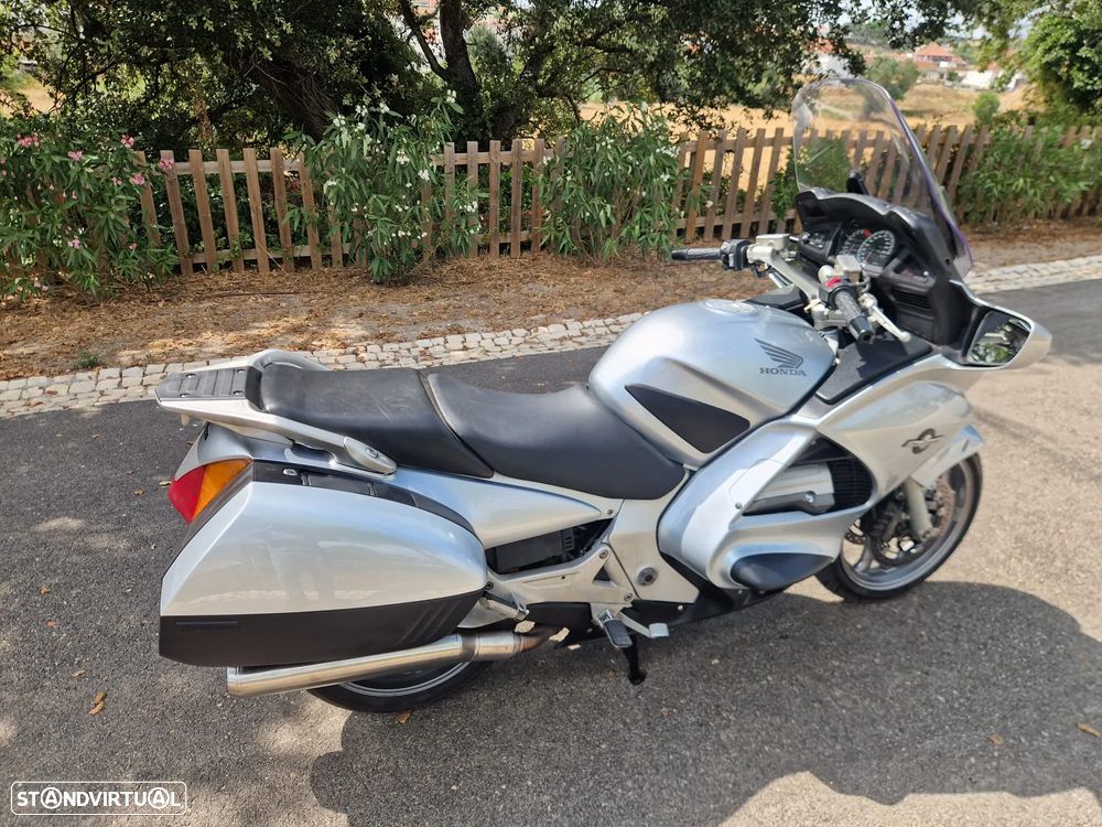 Honda Pan European 1300   Possível Financiamento - 8