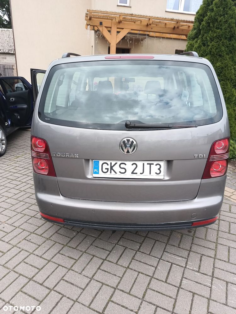 Volkswagen Touran 1.9 TDI Q-Line - 3