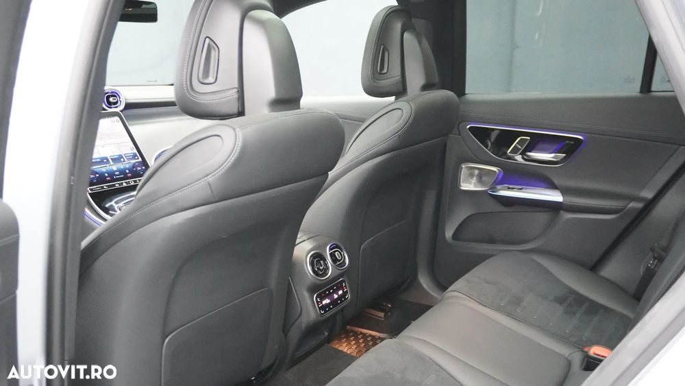 Mercedes-Benz GLC 300 4MATIC MHEV - 22