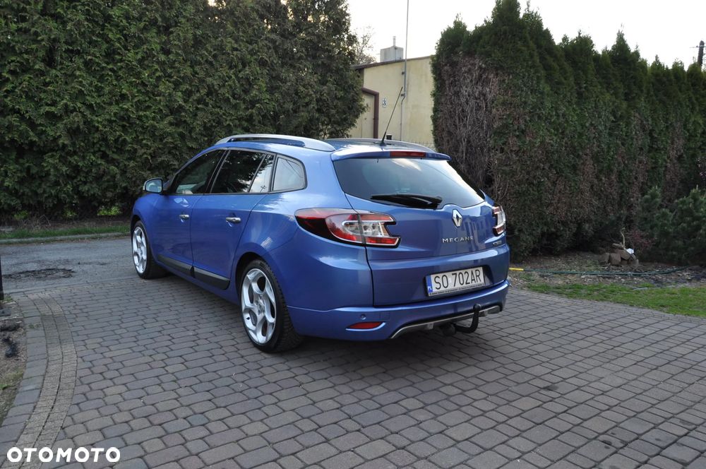 Renault Megane TCe 180 Dynamique - 4