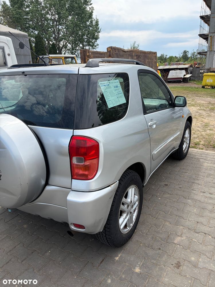 Toyota RAV4 1.8 VVT-i 4x2 - 1