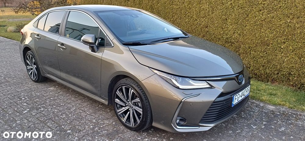 Toyota Corolla - 1