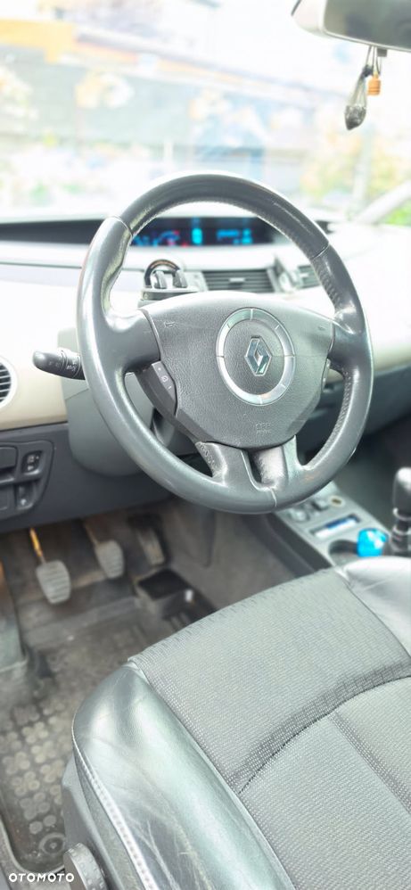 Renault Espace - 12