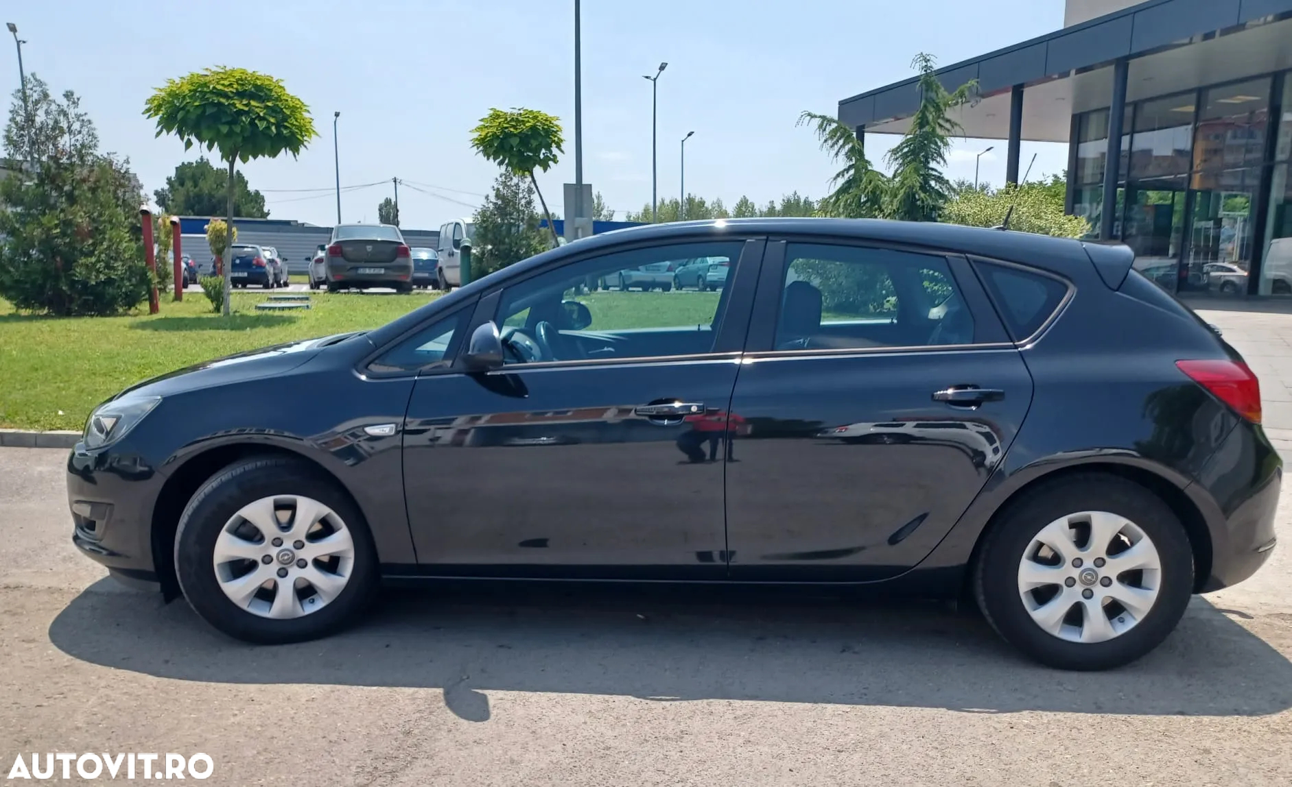 Opel Astra 1.6 D (CDTI DPF ecoFLEX) Start/Stop Excellence - 4