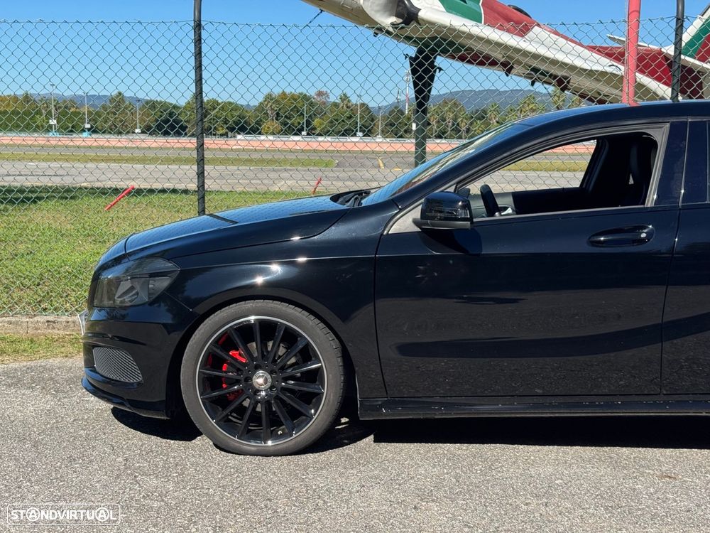 Mercedes-Benz A 200 CDi BE AMG Line - 35