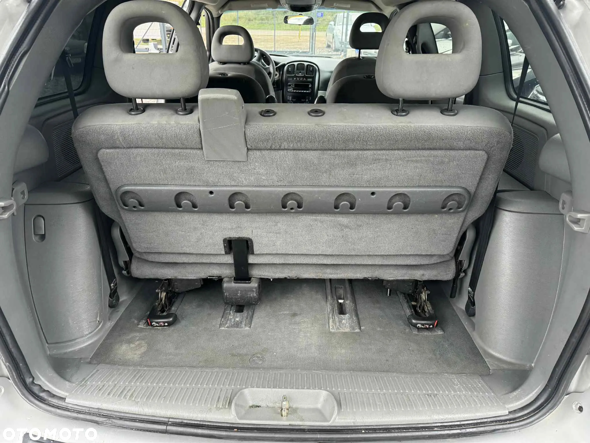 Chrysler Voyager 2.8 LX CRD - 17