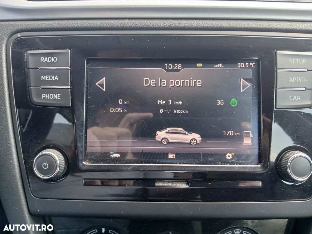 Skoda RAPID 1.0 TSI Style - 8