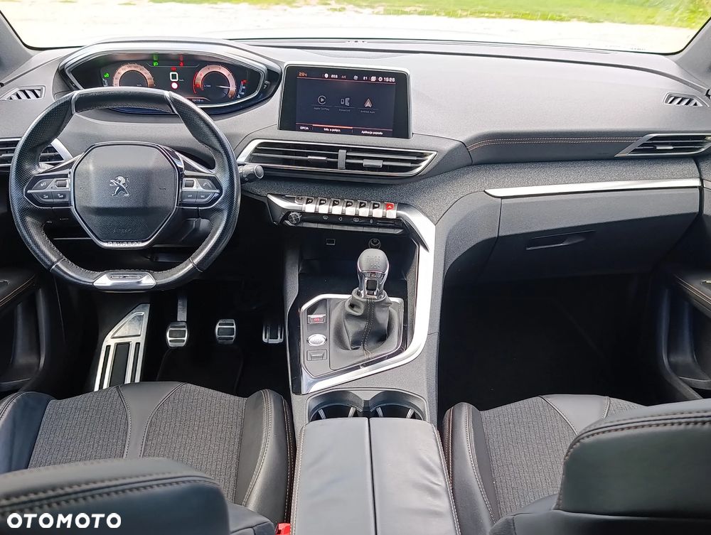 Peugeot 3008 - 22