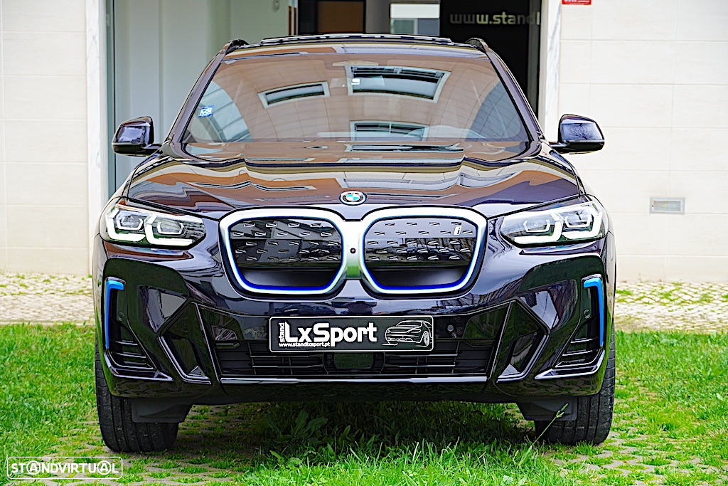 BMW iX3 M Sport Inspiring - 7