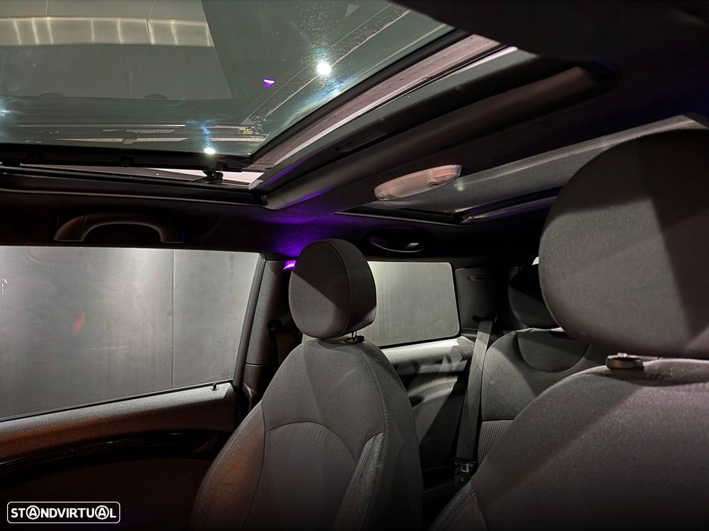 MINI 3 Portas Cooper D - 29