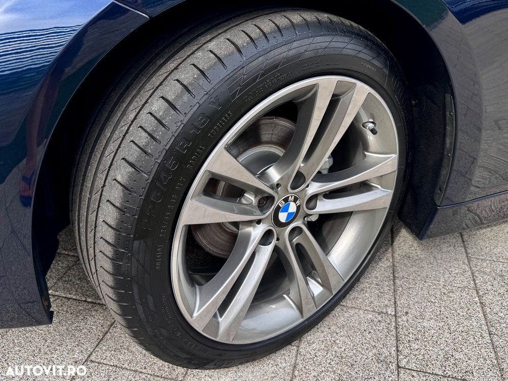 BMW Seria 3 320d Aut. Sport Line - 17