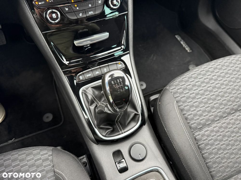 Opel Astra 1.4 Turbo Start/Stop Innovation - 24