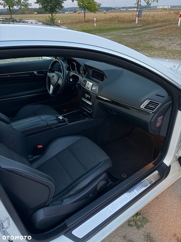 Mercedes-Benz Klasa E 200 7G-TRONIC - 15