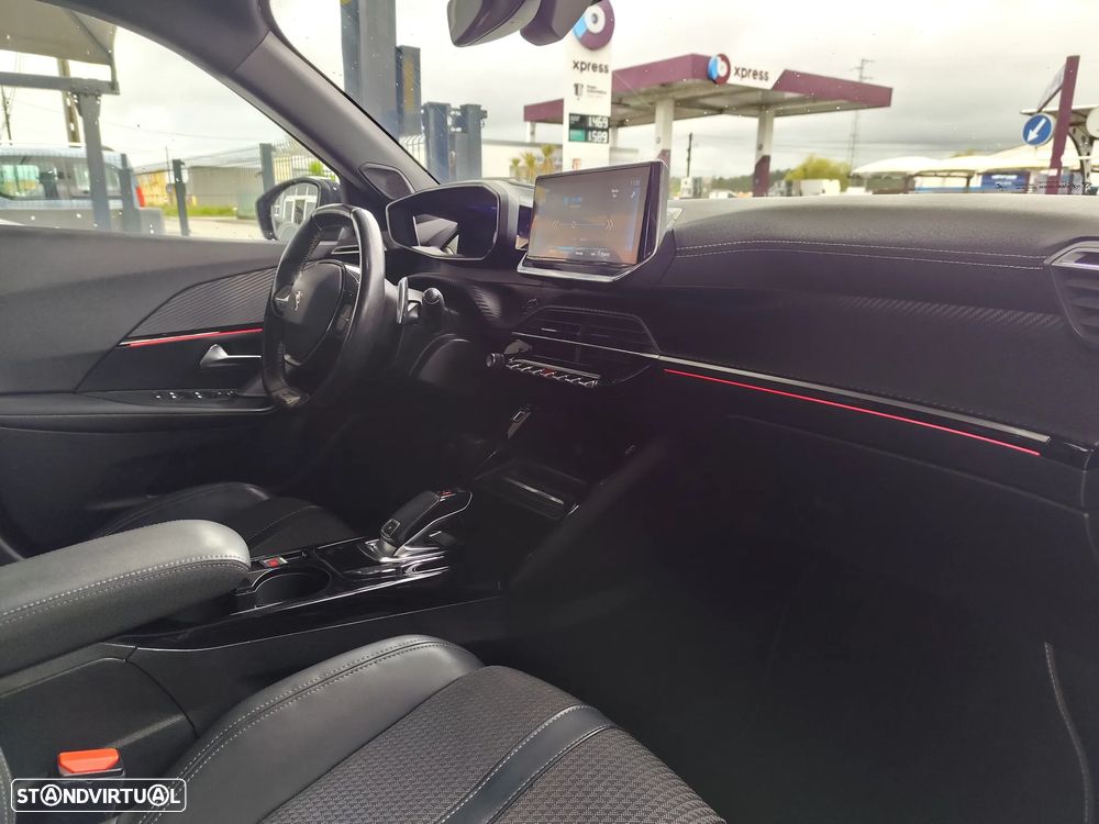 Peugeot 2008 1.5 BlueHDi GT Line EAT8 - 8