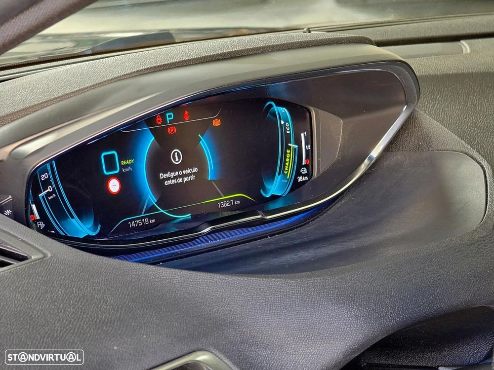 Peugeot 3008 1.6 Hybrid GT Pack e-EAT8 - 22