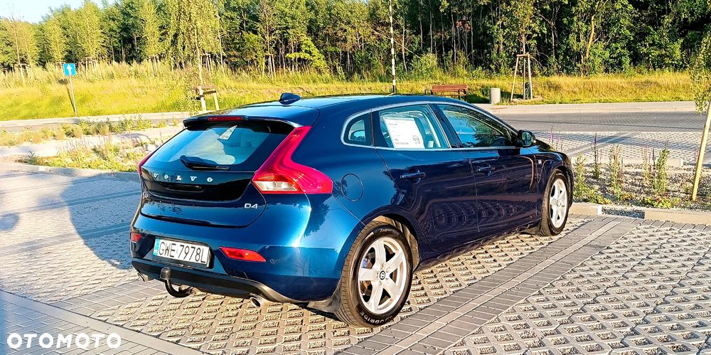 Volvo V40 D4 Ocean Race - 13