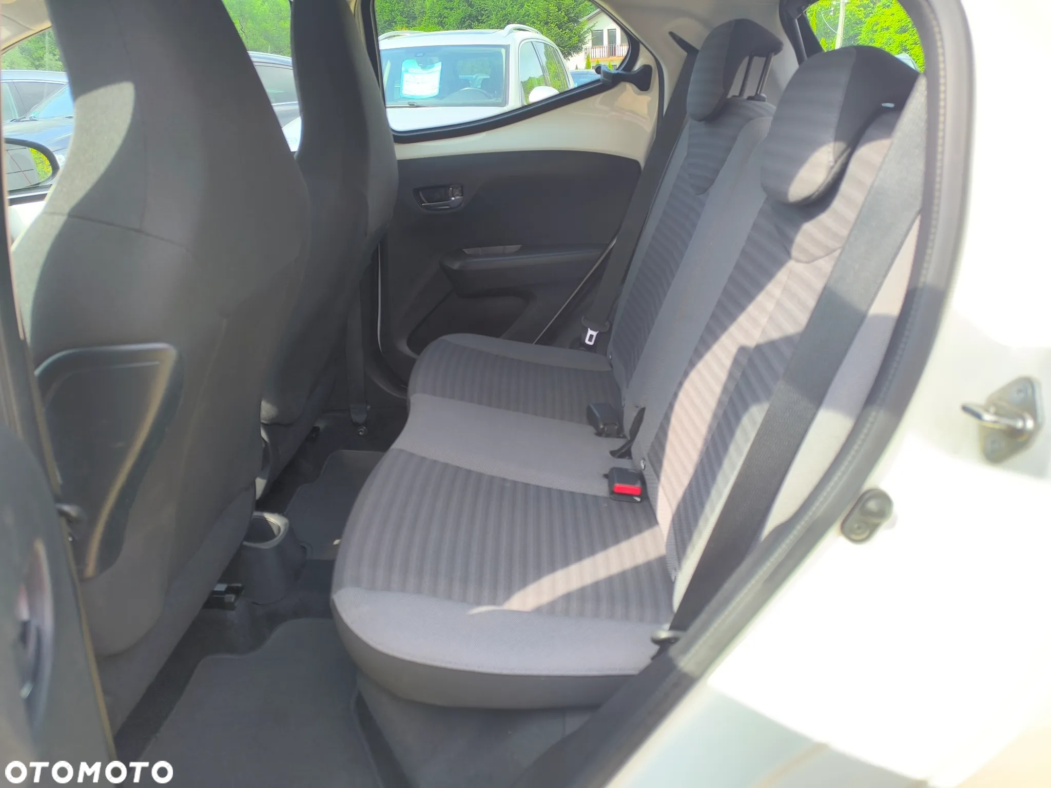Toyota Aygo 1.0 VVT-i Black Edition - 16