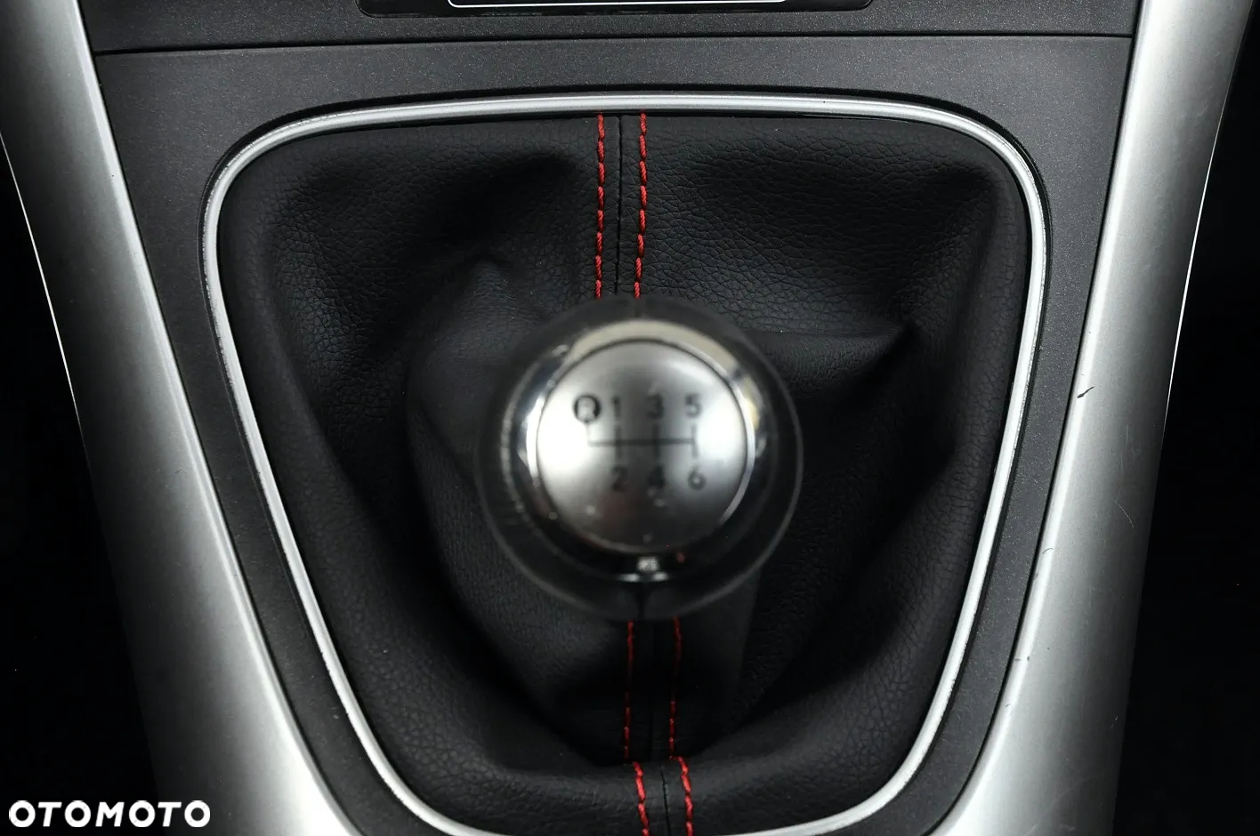 Toyota Auris - 19