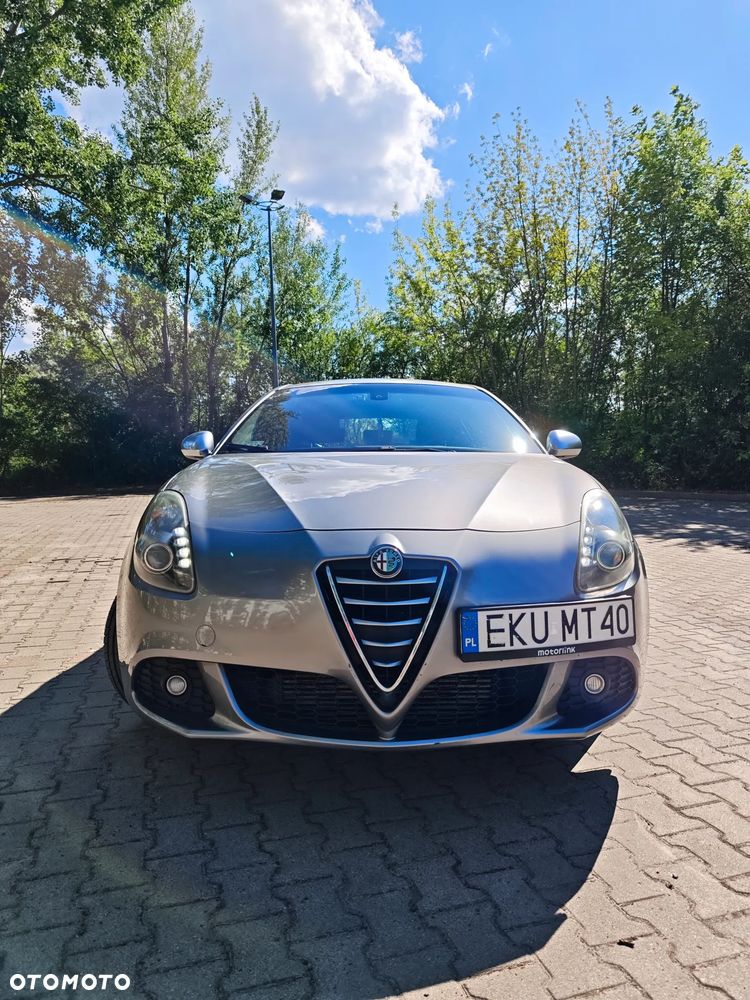 Alfa Romeo Giulietta 2.0 JTDM Distinctive - 2