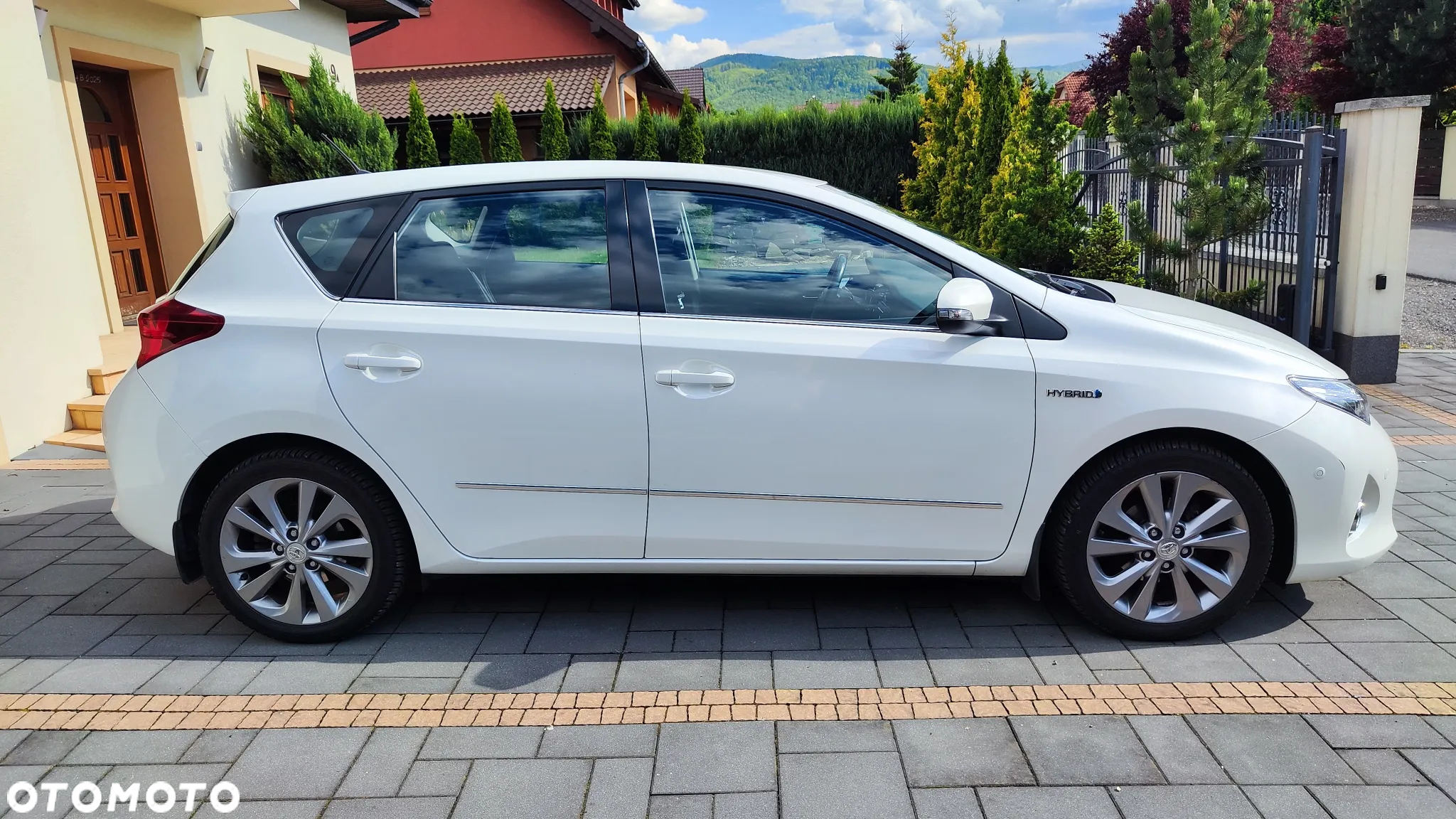 Toyota Auris 1.8 Hybrid Executive - 6