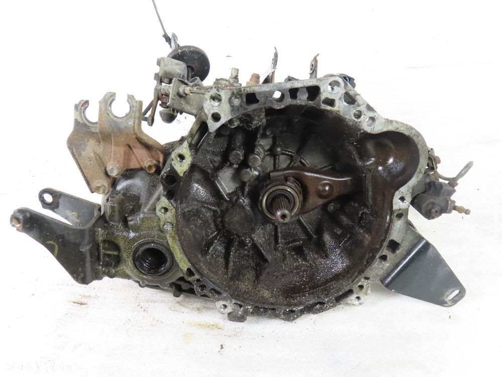 SKRZYNIA BIEGÓW TOYOTA COROLLA E12 1.6 VVT-i C60 - 1