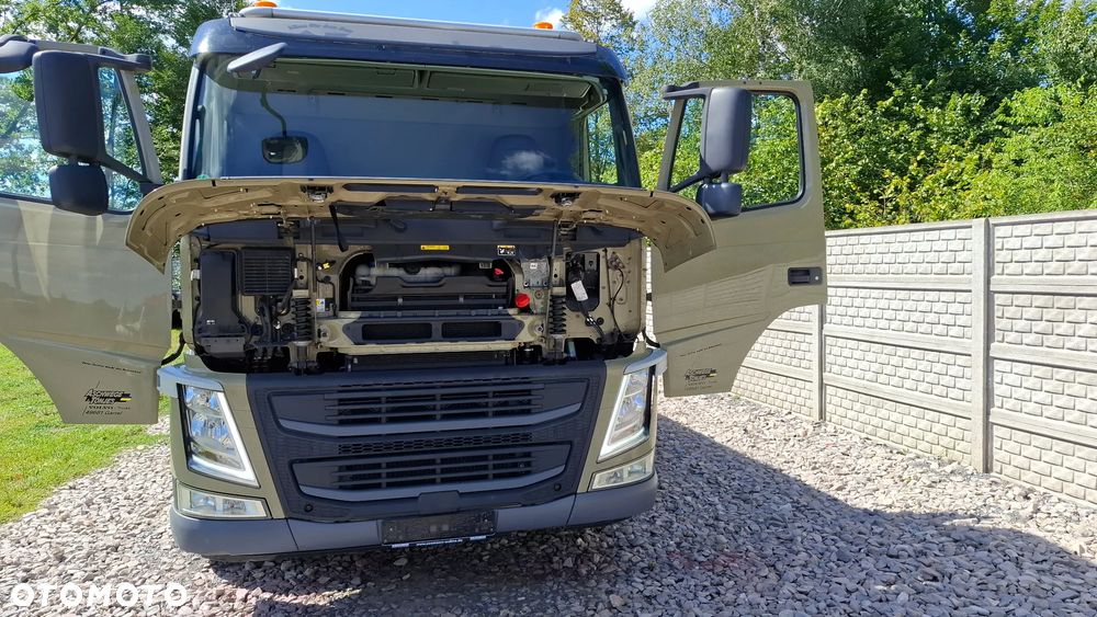 Volvo FM 330* 4x2 *+ DŻWIG KRAN HDS ATLAS 135.2  WYSÓW 9.8m* Kran* Sterowanie manualne* Skrzynia 5.6m* 293000km - Wyjątkowo zadbany* z NIEMIEC - 24