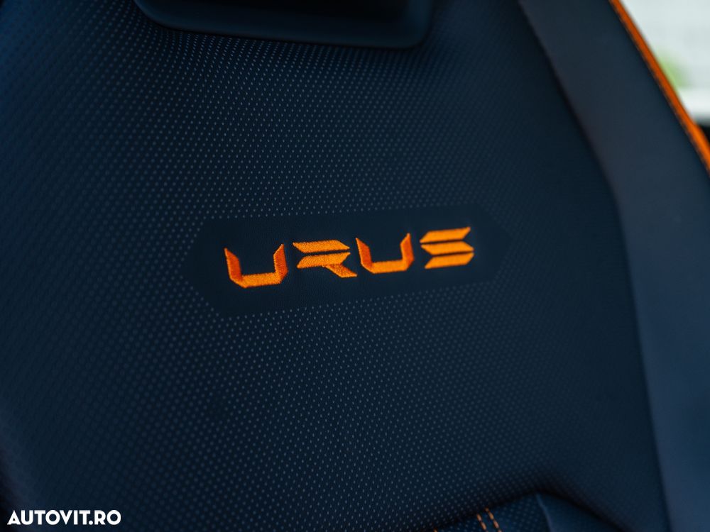 Lamborghini URUS - 32