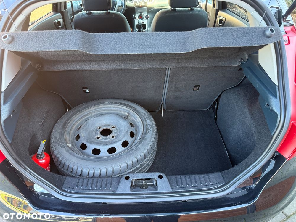 Ford Fiesta 1.4 Titanium - 14