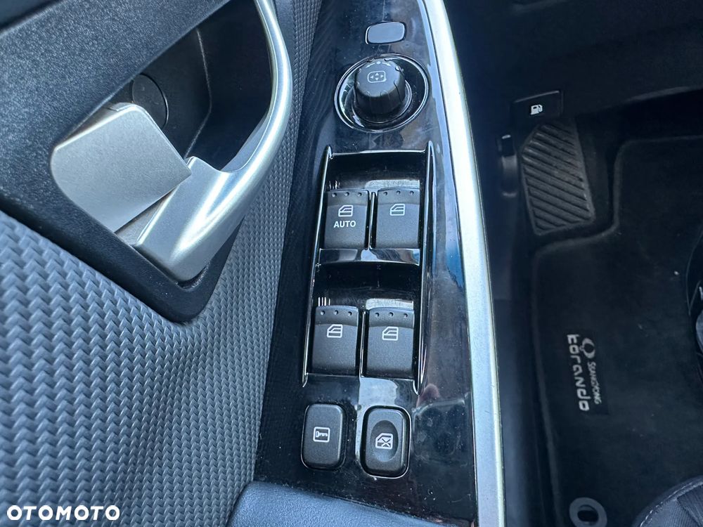 SsangYong/KGM Korando 2.0 Quartz 2WD - 9