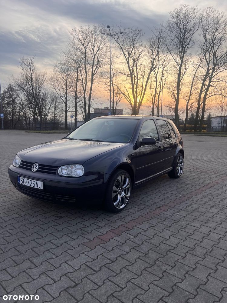 Volkswagen Golf 1.6 - 1