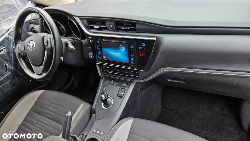 Toyota Auris - 28