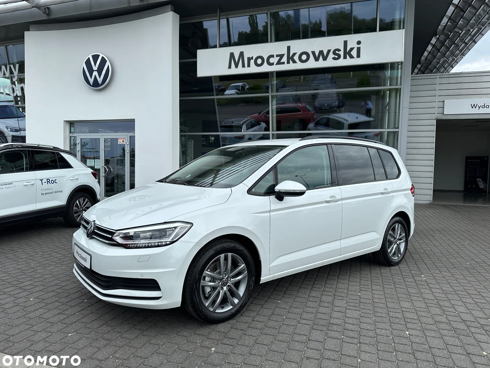 Volkswagen Touran 1.5 TSI EVO Comfortline Plus DSG - 2