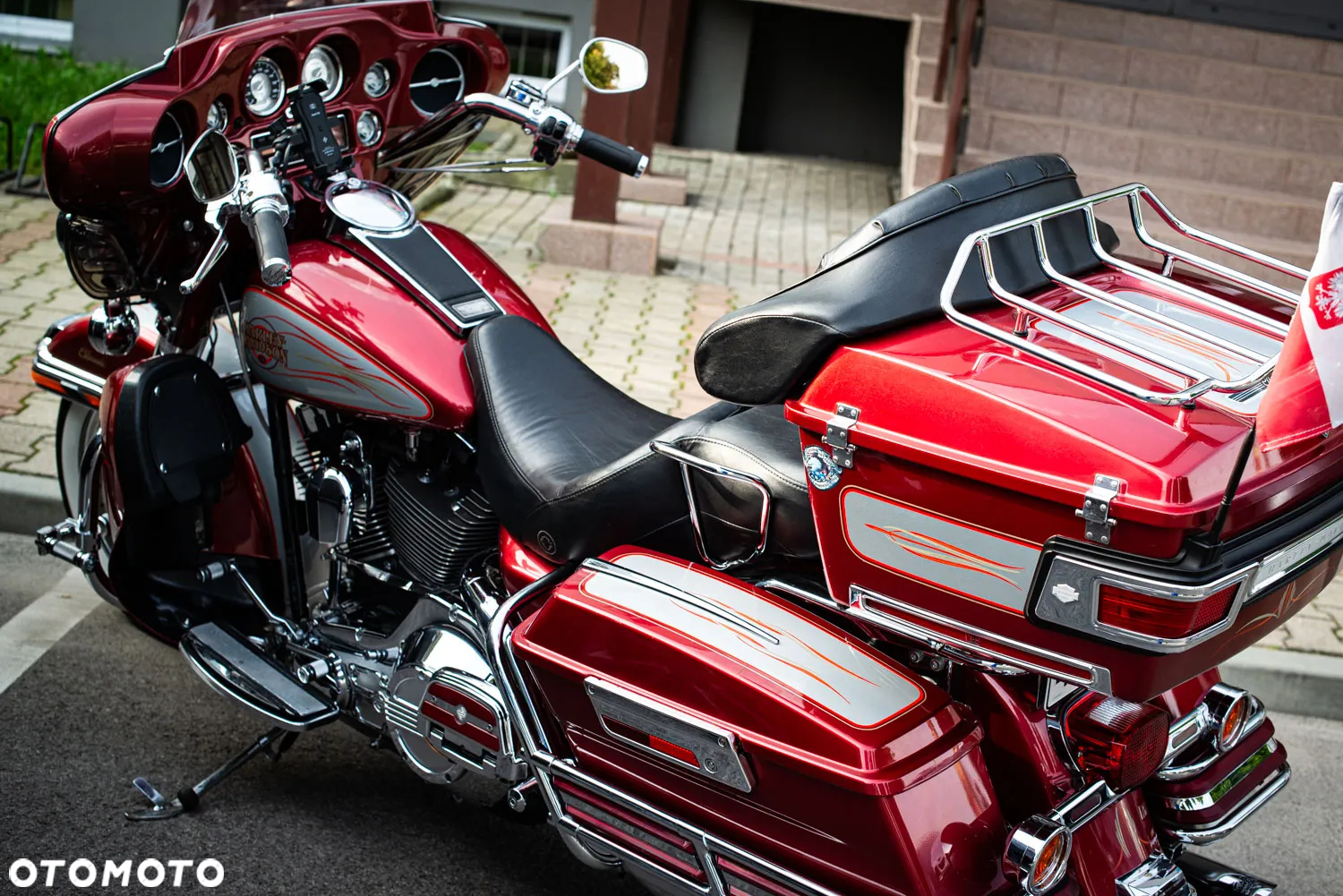 Harley-Davidson FLH Electra Glide - 3