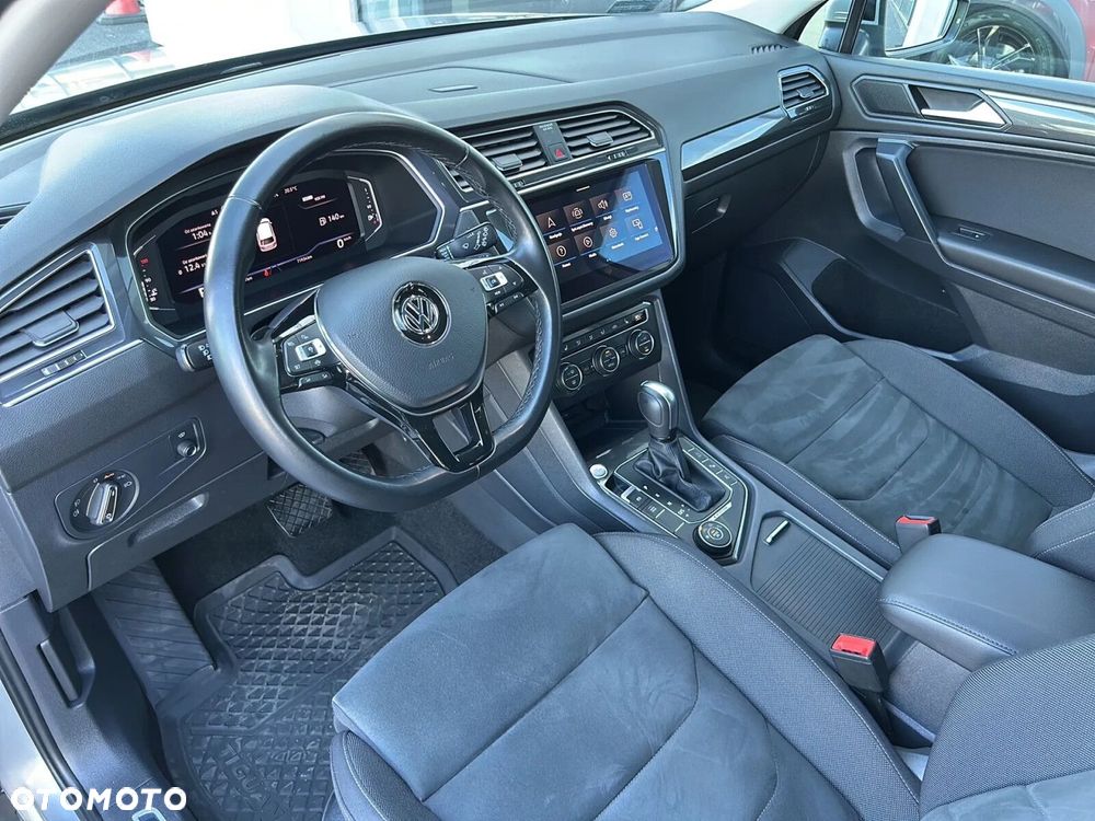 Volkswagen Tiguan Allspace 2.0 TSI 4Mot Highline DSG - 8