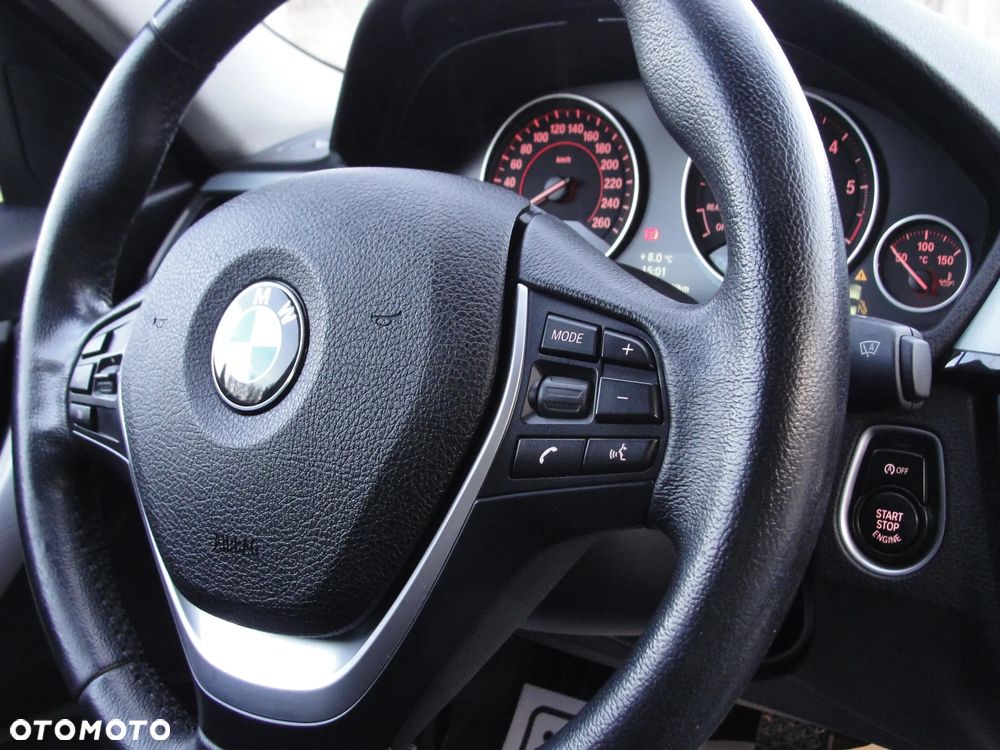 BMW Seria 3 318d Blue Performance Sport Line - 27