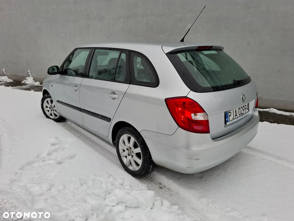 Skoda Fabia 1.4 16V Family - 2