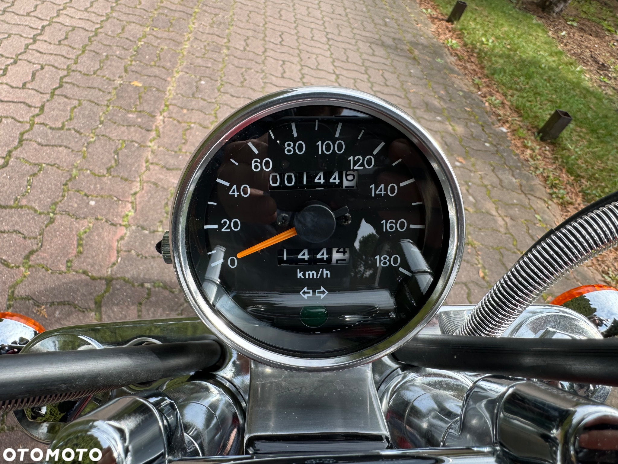 Suzuki Intruder - 26