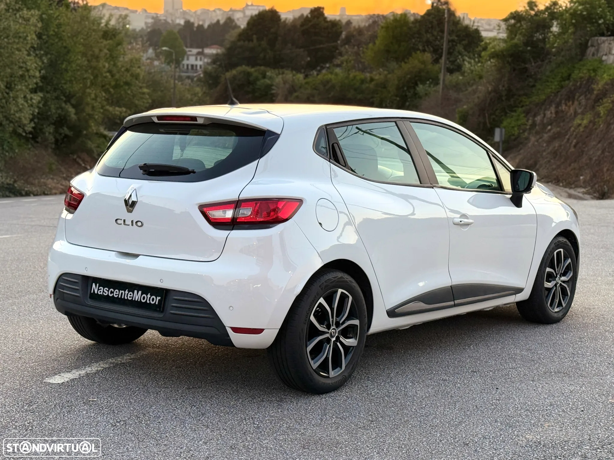 Renault Clio 0.9 TCe Limited Edition - 15