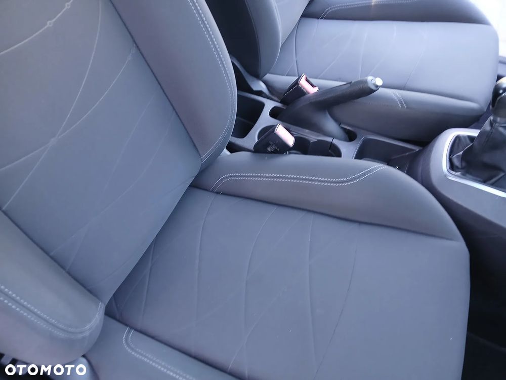 Ford Fiesta 1.25 Silver X (Ambiente) - 8